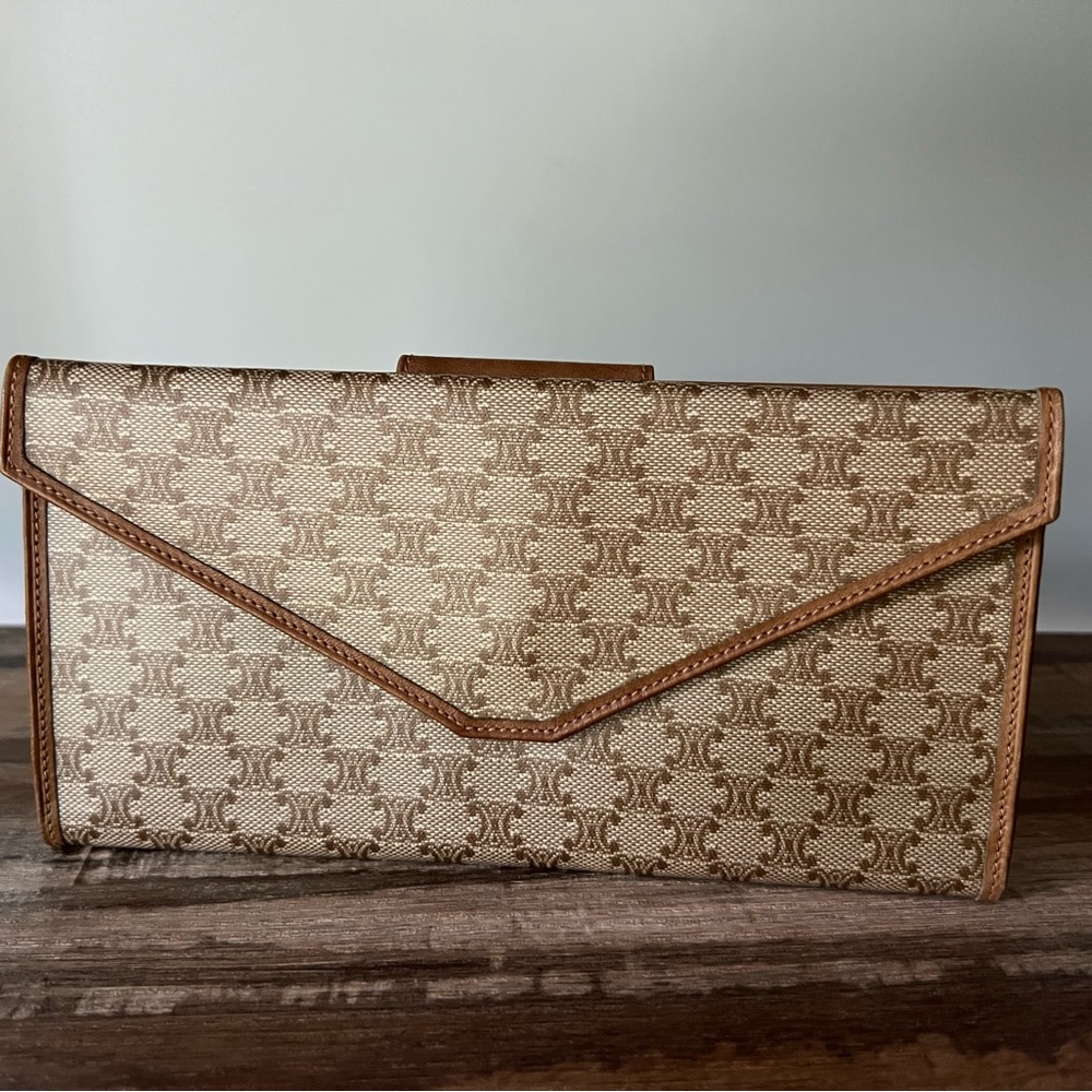 Celine Triomphe Leather Wallet - Picture 2 of 5